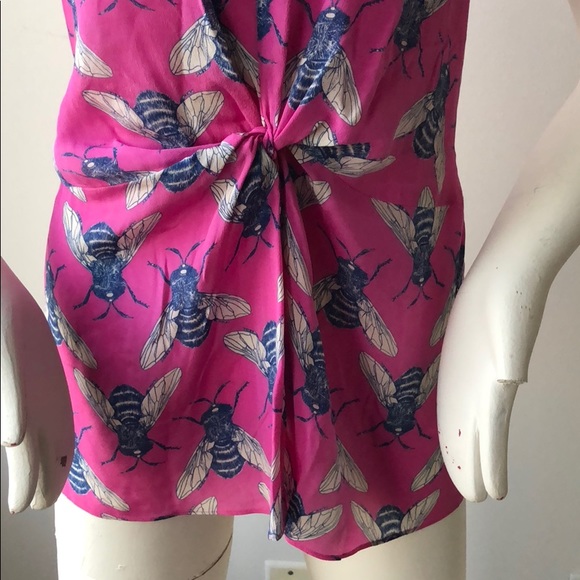 🌷SOLD🌷Anthropologie 100% silk fly print tank - Picture 4 of 8